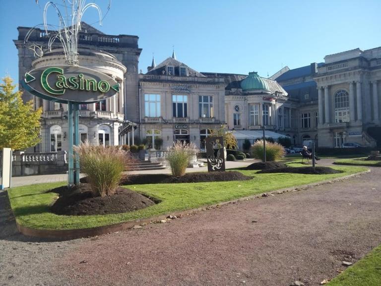 L'Ecurie Gite Duplex Welness Spa Exterior foto